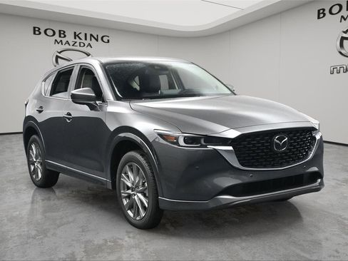 New 2025 MAZDA CX-5 AWD 2.5 S w/ Premium Plus Pkg image 8