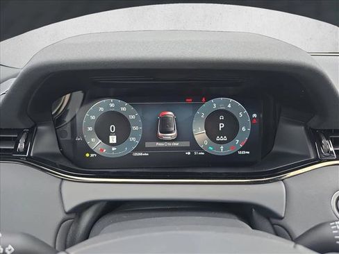 Used 2024 Land Rover Range Rover Evoque S image 19