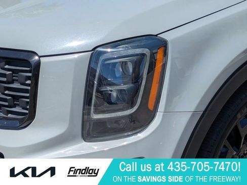 Used 2021 Kia Telluride EX w/ EX Premium Package AWD/4WD image 10
