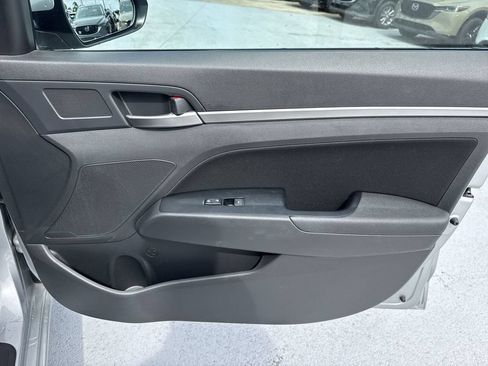 Used 2020 Hyundai Elantra Value Edition w/ Winter Weather Package FWD image 42