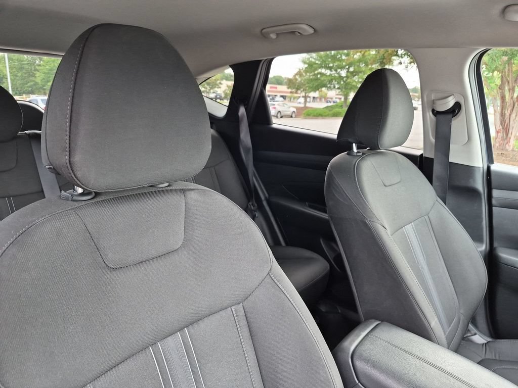 Used 2025 Hyundai Tucson SEL FWD image 32