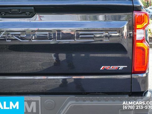 Used 2022 Chevrolet Silverado 1500 RST w/ Convenience Package II image 13