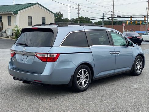 Used 2013 Honda Odyssey EX image 3