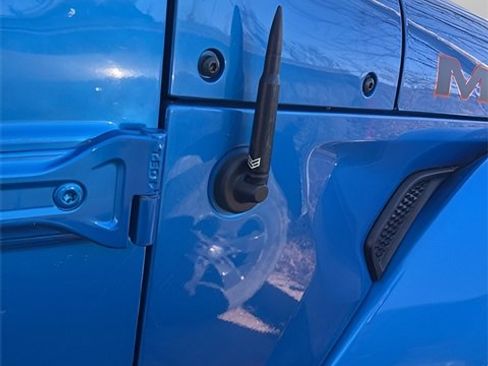 Used 2021 Jeep Gladiator Mojave image 10