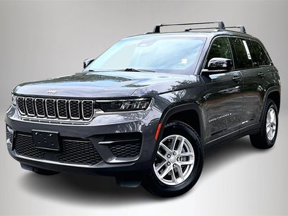 Used 2024 Jeep Grand Cherokee Laredo X