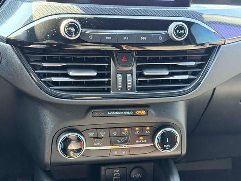 Used 2024 Ford Escape ST-Line FWD image 19