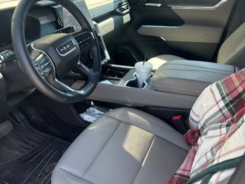 Used 2026 GMC Acadia Elevation w/ Black Edition FWD image 5