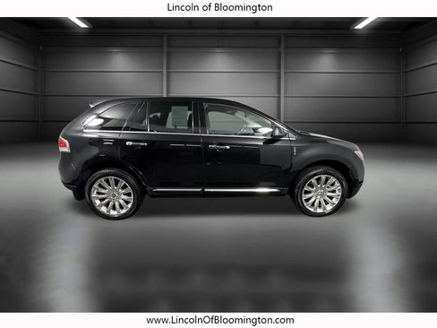 Used 2013 Lincoln MKX AWD image 7