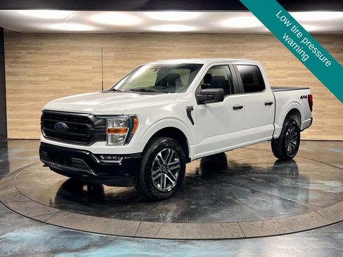 Used 2023 Ford F150 XLT image 5