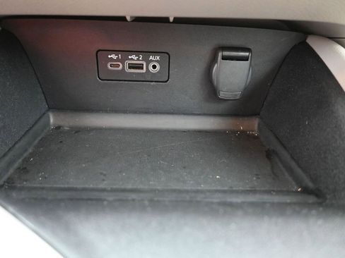 Used 2025 Nissan Altima 2.5 SV FWD image 28