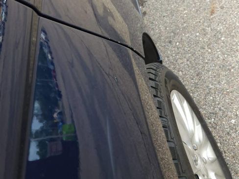 Used 2013 Chrysler 200 LX FWD image 32