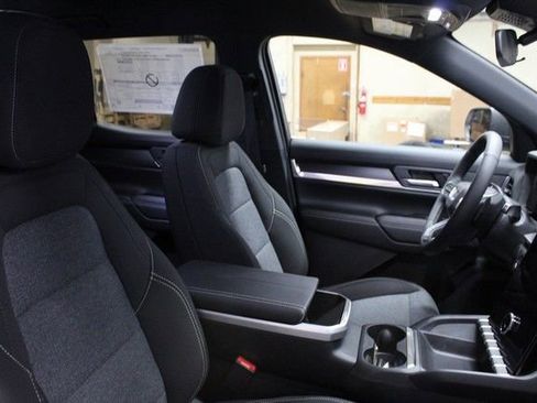 New 2026 GMC Terrain Elevation FWD image 10