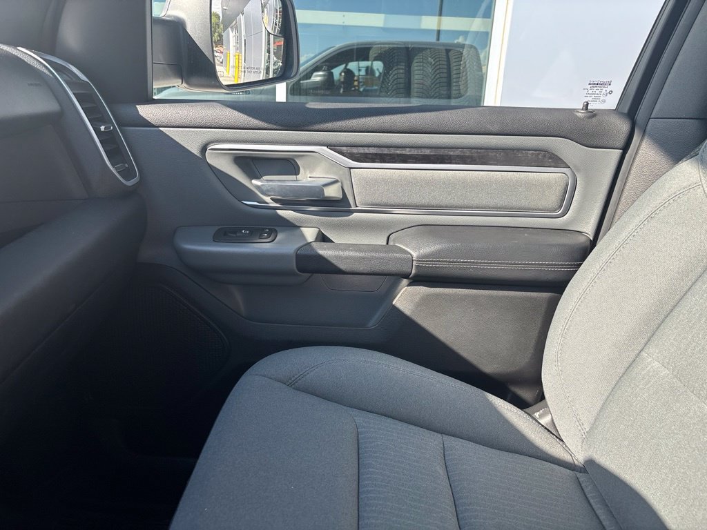 Used 2023 RAM 1500 Big Horn AWD/4WD image 5