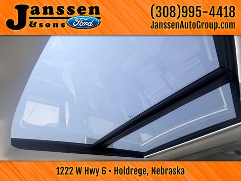 Used 2025 Ford Expedition Max Active AWD/4WD image 28