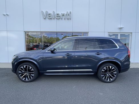 Used 2025 Volvo XC90 B6 Ultra w/ Protection Package Premier AWD/4WD image 4