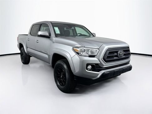 Certified 2022 Toyota Tacoma SR5 w/ Technology Package image 8