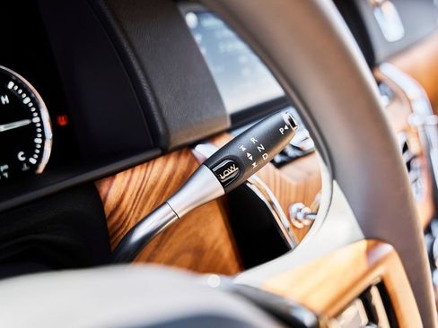 Used 2020 Rolls-Royce Cullinan AWD/4WD image 56