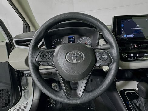 Certified 2025 Toyota Corolla LE FWD image 15