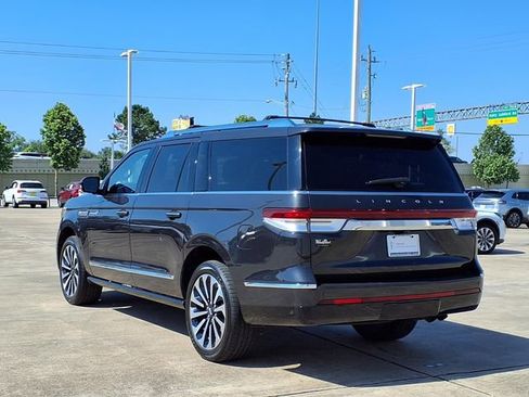 Certified 2023 Lincoln Navigator L Reserve RWD image 21