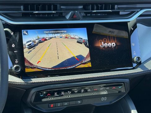 New 2026 Jeep Cherokee Limited AWD/4WD image 14