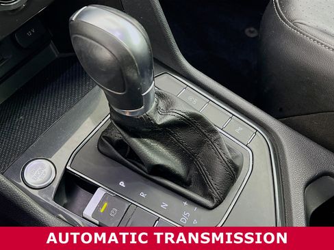 Used 2019 Volkswagen Tiguan SEL w/ 3rd Row Seat Package image 11