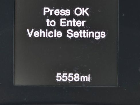 Used 2023 Jeep Renegade Latitude w/ Sun/Sound Group AWD/4WD image 18