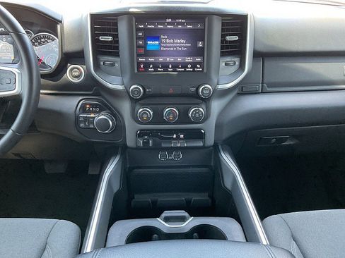 Used 2021 RAM 1500 Big Horn image 14
