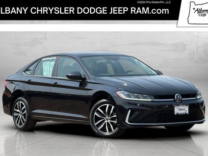 Used 2025 Volkswagen Jetta SE