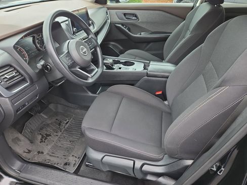 Used 2023 Nissan Rogue S image 15