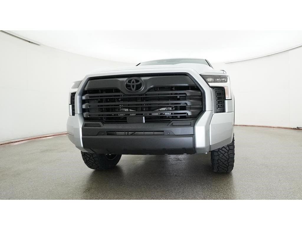 New 2025 Toyota Tundra SR5 AWD/4WD image 32