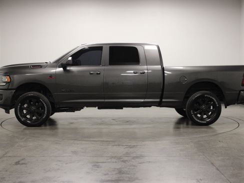 Used 2022 RAM 3500 Big Horn w/ Level C Equiment Group AWD/4WD image 5