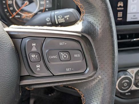 Used 2024 Jeep Gladiator Mojave w/ Safety Group AWD/4WD image 23
