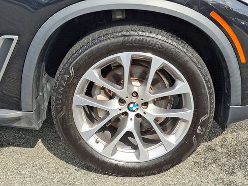 Used 2023 BMW X5 xDrive40i w/ Premium Package AWD/4WD image 8