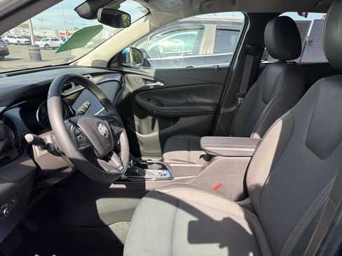 Used 2022 Buick Encore GX Preferred w/ Cold Weather Comfort Package image 7