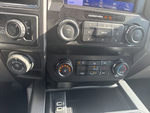 Used 2020 Ford F150 XLT w/ Equipment Group 302A Luxury image 14