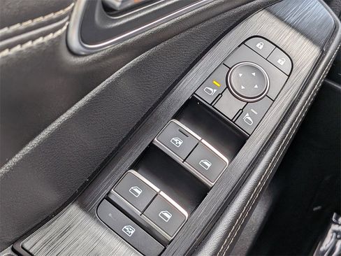 Used 2023 Nissan Rogue Platinum w/ Platinum Premium Package image 25