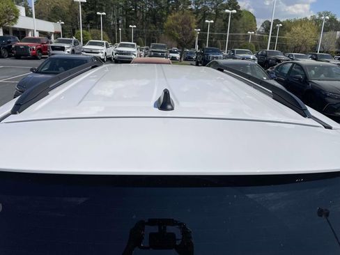 Used 2023 Toyota Sienna XSE w/ XSE Plus Package image 31