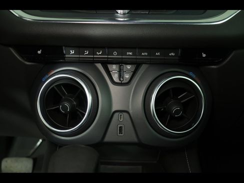 Used 2023 Chevrolet Blazer LT w/ Convenience Package image 26