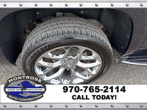 Used 2020 Chevrolet Suburban Premier AWD/4WD image 10