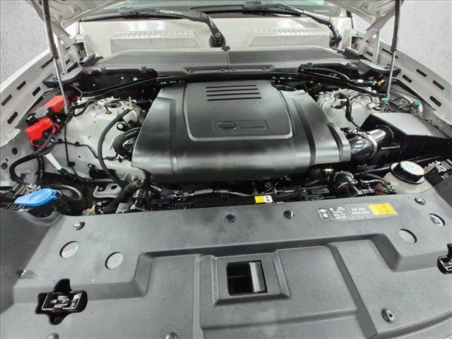Certified 2026 Land Rover Defender 110 S AWD/4WD image 27
