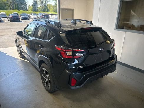 Used 2025 Subaru Crosstrek 2.0i Premium image 6