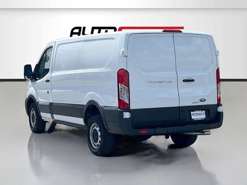 Used 2025 Ford Transit 250 Low Roof w/ Load Area Protection Package RWD image 5