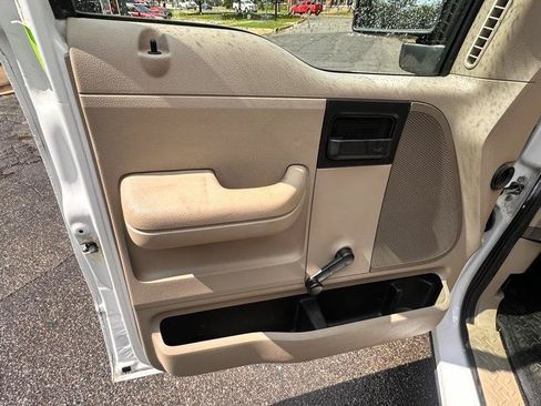 Used 2008 Ford F150 XL RWD image 11