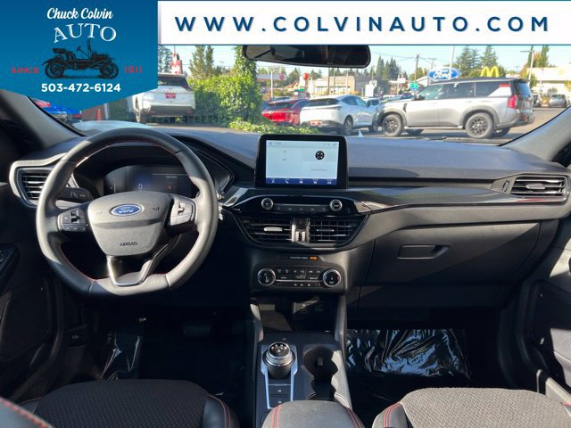 Used 2025 Ford Escape ST-Line Select AWD/4WD image 15