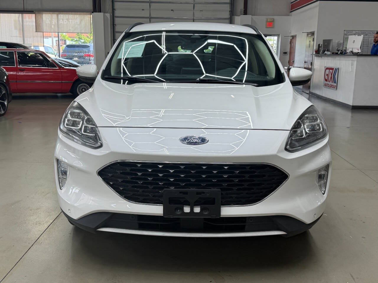 Used 2020 Ford Escape Titanium AWD/4WD image 6
