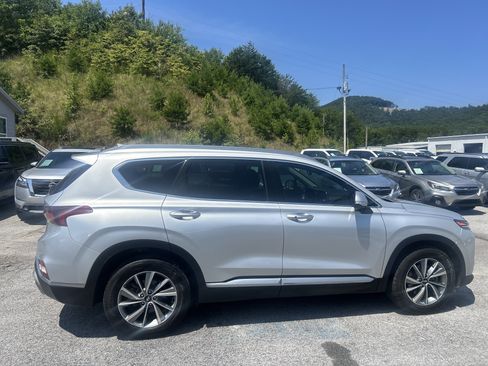 Used 2019 Hyundai Santa Fe FWD image 7