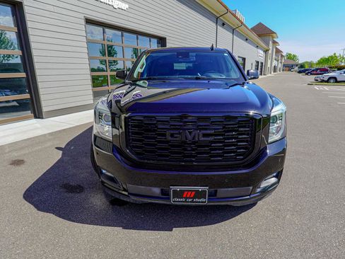Used 2019 GMC Yukon XL Denali w/ Denali Ultimate Package RWD image 34