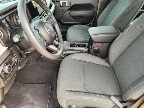 New 2026 Jeep Gladiator Sport image 12