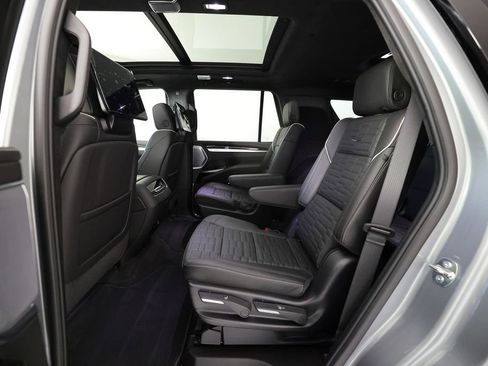 Used 2026 Cadillac Escalade Platinum Sport w/ LPO, ONYX Package AWD/4WD image 16