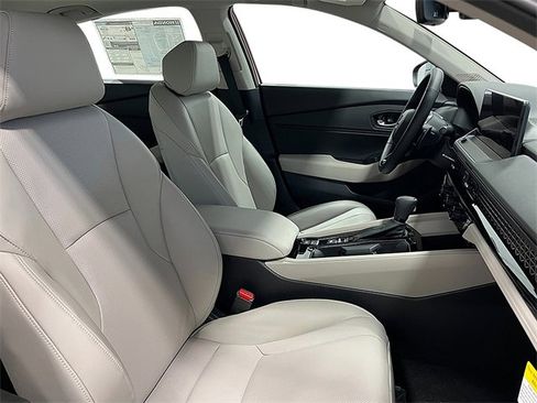 New 2025 Honda Accord EX-L image 32